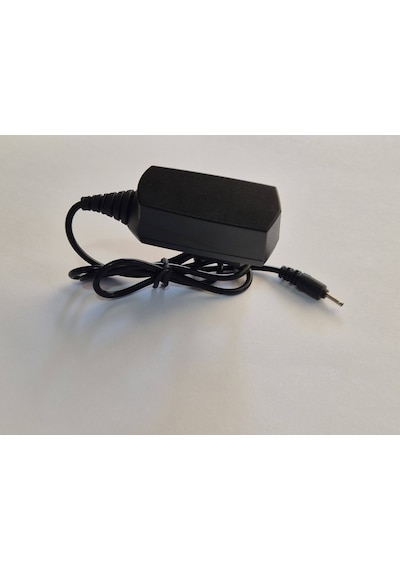 Nokia Uyumlu İnce Uçlu Şarj Cihazı 5v 500mah 60cm