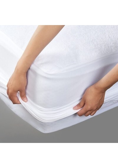 Özdilek 160x200 Sıvı Geçirmez Kapitone Yatak Alezi + 2 Adet Hediye Yastık Koruyucu 50x70 Su Geçirmez Alez Seti Beyaz