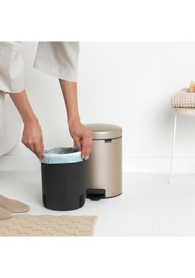 Brabantia Çöp Kutusu 5 Litre Newicon Pedallı Şampanya Rengi 30442