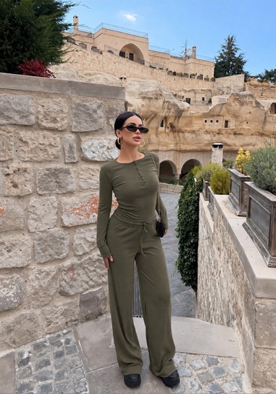 Evoa Kadın Haki Basic Düğmeli Bluz Ve Bol Paça Pantolon Takım