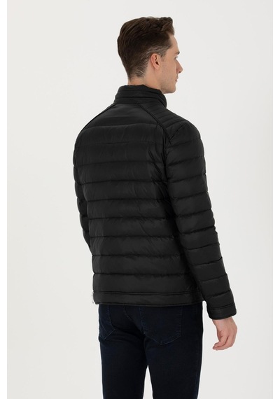 U.S. Polo Assn. U.s. Polo Erkek Slim Fit Kaz Tüğü Spor Mont 2246527 More25k Siyah