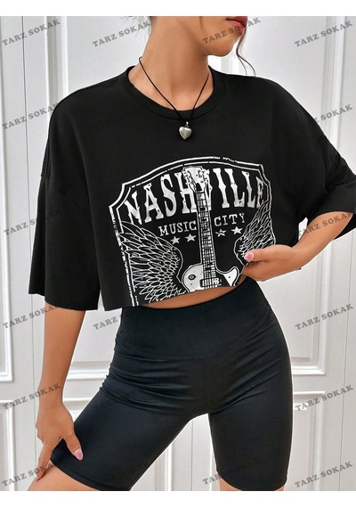 Flood Of Style Crop Ckod-232913 Mektup Grafikli Düşük Omuz Kısa Siyah
