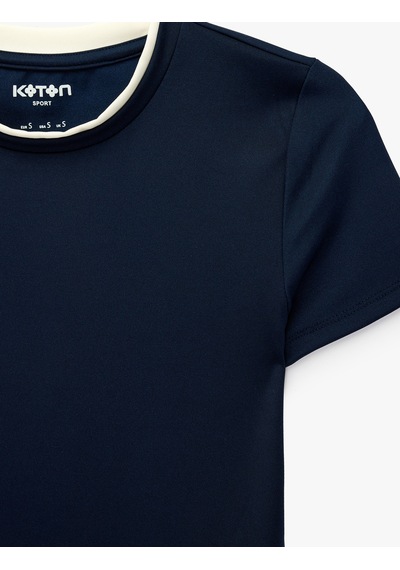 Koton Slim Fit Biyeli Kısa Kollu Bisiklet Yaka Spor Tişört Lacivert 6sak10362nk