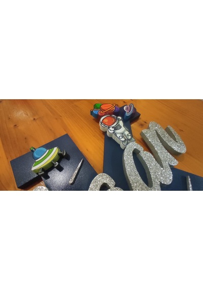 Trendywoody Uzay Temalı Çocuk Ahşap Harf Kapı Süsü İsimlik K