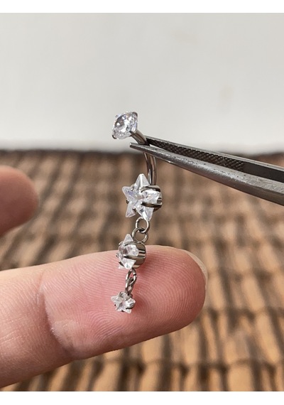Yüksek Kalite G23 Titanium 3 Yıldız Sallantı Zirkon Titanyum Göbek Piercing Gümüş