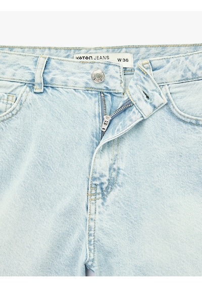 Koton Pamuklu Cepli Düğmeli Istakoz Nakış Detaylı Mini Denim Şort Açık İndigo 6sal40244md