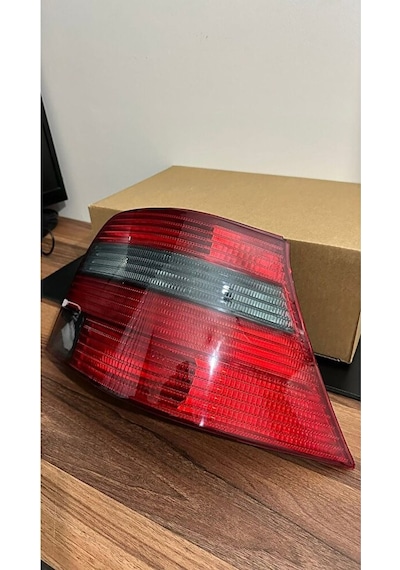 Vw Golf 4 1998-2004 Füme Arka Stop Sağ Sol Takımı 1j6945095qf / 1j6945096qf