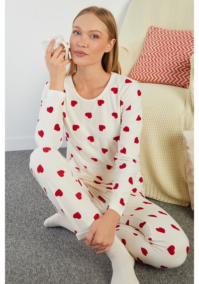 Fullamoda Kalp Desenli Bisiklet Yaka Süet Pijama Takımı Ekru