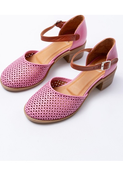 Analin Shoes Kadın Hakiki Deri Burnu Kapalı Delikli Sandalet Pembe