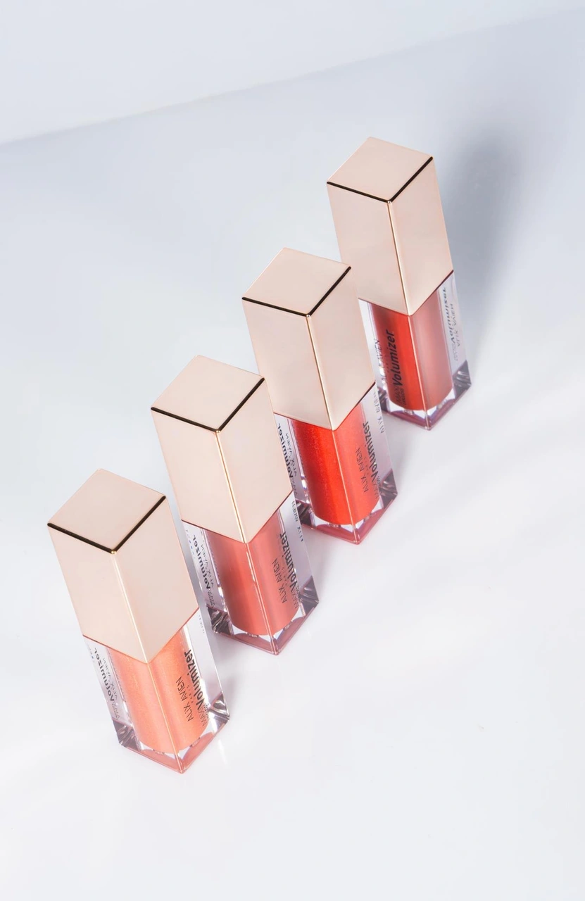 Alix Avien Maxivolumizer Lipgloss 212 Glazed Peach Kalıcı Ve Nemlendirici Ruj Dolgunlaştırıcı Etki