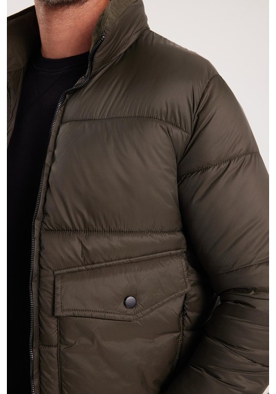 Tudors Erkek Regular Fit Klasik Kesim Çift Cepli Lastikli Sıcak Tutan Dik Yaka Haki Mont-41594 Haki Tudors Erkek Regular Fit Klasik Kesim Çift Cepli Lastikli Sıcak Tutan Dik Yaka Haki Mont-41594 Haki