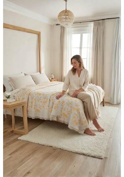 Soleil Bloom 5 Kat Dolgulu Müslin Çift Kişilik Yatak Örtüsü Pike Koltuk Örtüsü %100 Pamuk Çiçek Desenli 220x240 Cm Sarı
