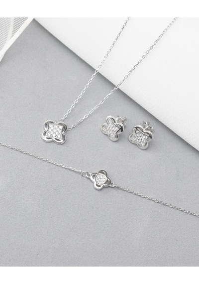 Brezza Lusso Jewelry Swarovski Taşlı Elegant Yonca Kadın Gümüş Kolye Küpe Bileklik Set
