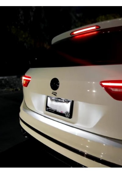Dk Tuning R Line Yeni Nesil Bagaj Siyah Logo Arma Volkswagen İle