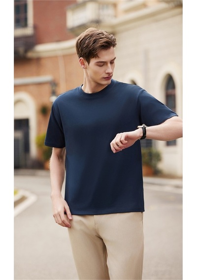 New Performance Premium Basic T-shirt %61,7 Pamuk %34,7 Polyester %3,6 Dut İpeği Lacivert New Performance Premium Basic T-shirt %61,7 Pamuk %34,7 Polyester %3,6 Dut İpeği Lacivert