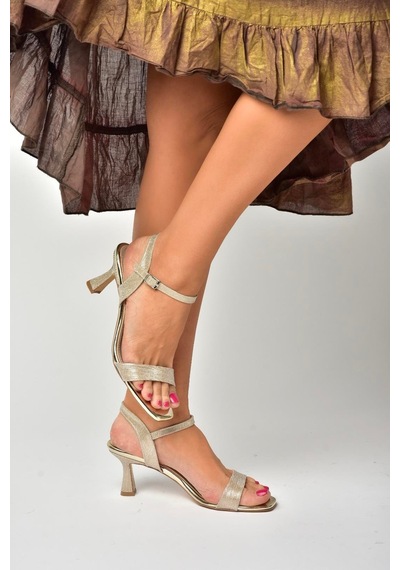Fox Shoes U569519914 Altın Sim Topuklu Kadın Ayakakbı Altın