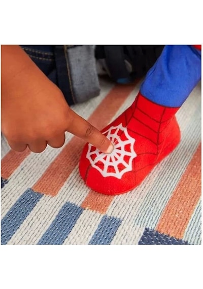 F6722 Spidey Ve İnanılmaz Arkadaşları - Dans Eden Spider-man +3 Yaş Standart