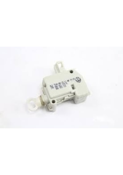 OEK 3B0959781B Bagaj Merkezi Kilit Motoru Golf IV 97-05 Passat 96-00 Ibiza 02-09 -Leon-Octavia 97 Mercedes-Bmw