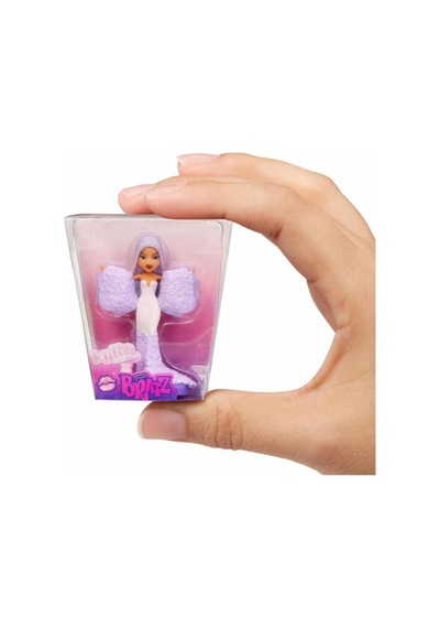 Mgae Bratz Ids505518-505515 Mini Celebirty Kylie X Bratz