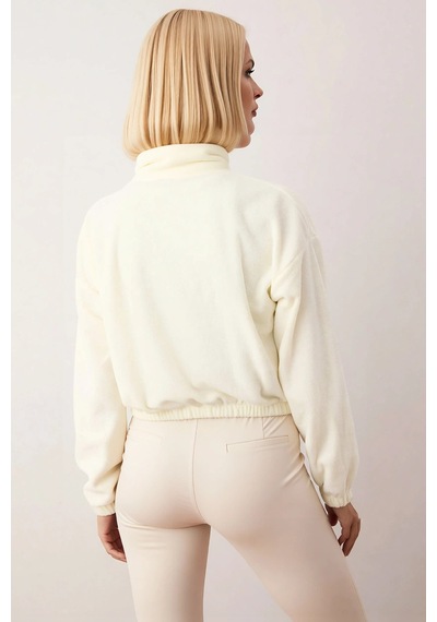 Benerly Kadın Dik Yaka Düşük Kol Fermuarlı Crop Polar Sweatshirt Fonksiyo Ekru