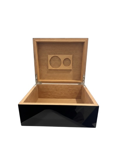 Premiumquality Porto Alegre Siyah Sedir Humidor Puro Kutusu - Trm5005