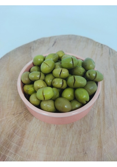 Etik Yerli Ürünler Gemlik Cinsi Küçük Boy Kırma Tatlanmış Zeytin 3 KG