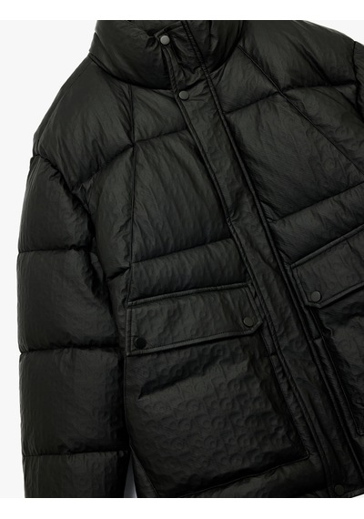 Koton Regular Fit Kapaklı Cep Detaylı Fermuarlı Uzun Kollu Dik Yaka Kışlık Şişme Mont Siyah 6wam20193hw Siyah Koton Regular Fit Kapaklı Cep Detaylı Fermuarlı Uzun Kollu Dik Yaka Kışlık Şişme Mont Siyah 6wam20193hw Siyah