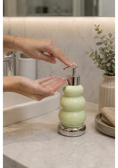 Trıo Dekoratif Premium 3 Boğumlu Sıvı Sabunluk 300 Ml Krom Görünümlü Pompalı Pastel Yeşil Banyo Ve Mutfak Sabun Dispenseri - 18,5 Cm X 7 Cm