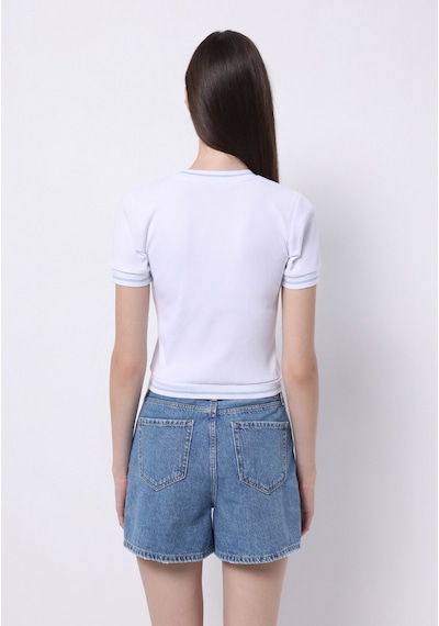 Colin's Colins Slim Fit Yuvarlak Yaka Düz Kadın Beyaz Kısa Kol Tişört Cl1074597 Q1.v1 Wht Beyaz