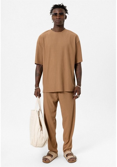 Basic Oversize Ottoman Takım Taba