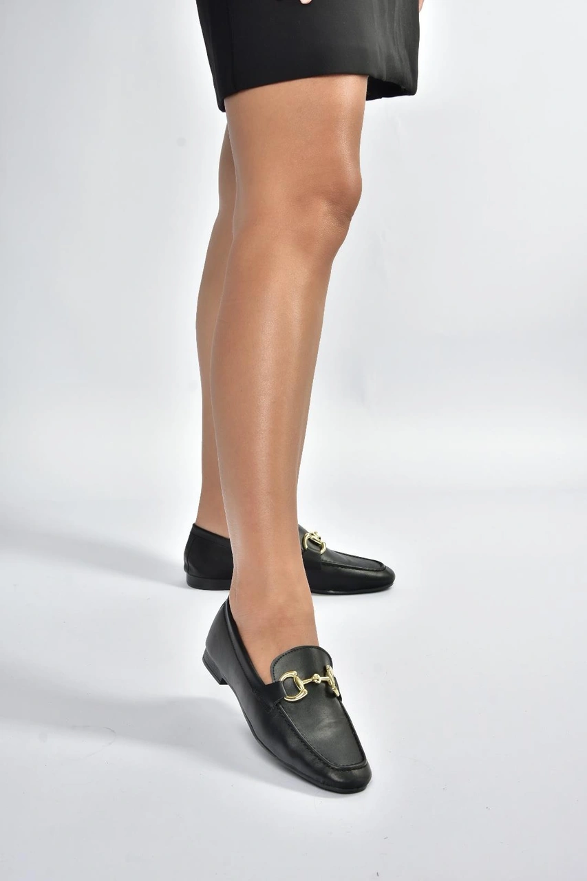 Fox Shoes V780161209 Siyah Günlük Kadın Ayakkabı Siyah-suni Deri