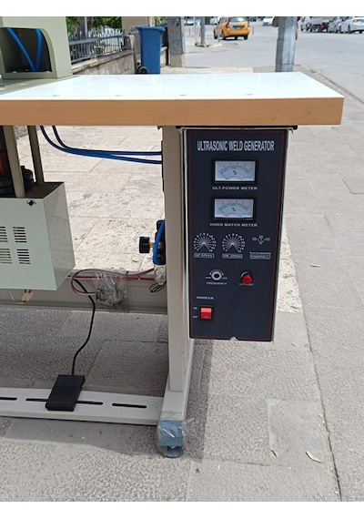 Ultrasonik Masaüstü Punta Kaynak Makinesi