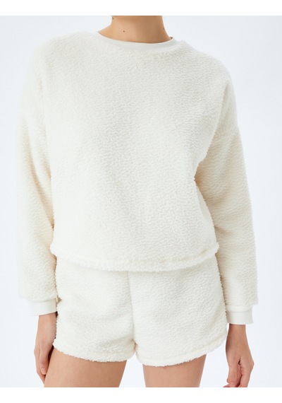 Koton Bisiklet Yaka Yumuşak Dokulu Peluş Pijama Üstü Bej 5wlk40317mk Ekru