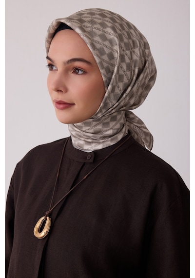Belli Geometrik Desen %100 Twill İpek Eşarp Be25 Ekru