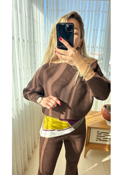 Elif Tarakçı Butik Kahverengi Triko Takım Kahverengi