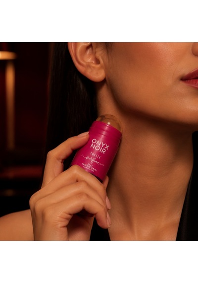 Thalıa Jelly Perfume Balm Onyx Noır 6 Gr Oryantal Çiçeksi