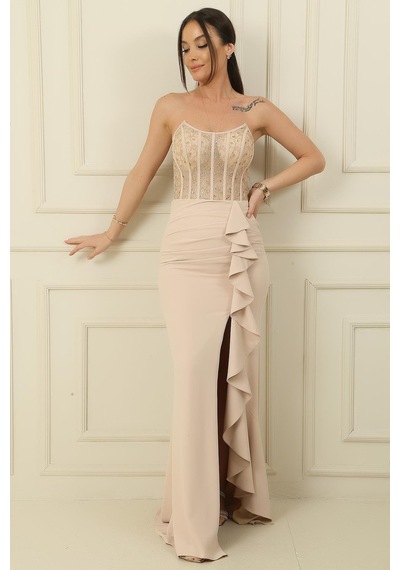 By Saygı Kadın Üstü Boncuk İşlemeli Balenli Transparan Önü Volanlı Yırtmaçlı Astarlı Uzun Elbise-36167 Gold By Saygı Kadın Üstü Boncuk İşlemeli Balenli Transparan Önü Volanlı Yırtmaçlı Astarlı Uzun Elbise-36167 Gold