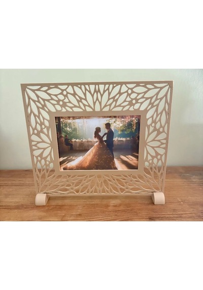 3d Baskı Yaprak Desenli Masaüstü Fotoğraf Çerçevesi Oyma Çiçek Desenli Düğün Ve Masa Numarası Çerçevesi Bej