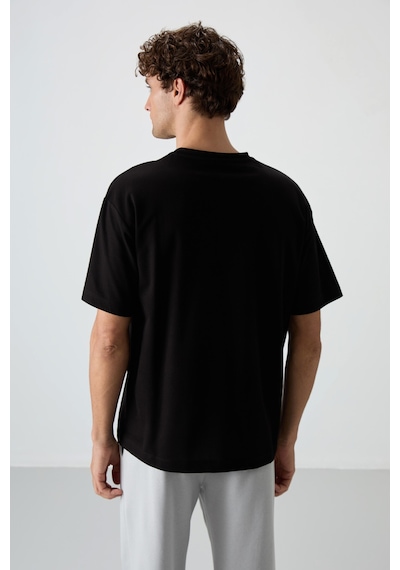 Air Jones Tommy Life Siyah Pamuklu Kalın Yüzeyi Dokulu Oversize Fit Baskılı Erkek T-shirt - 88370 Siyah Air Jones Tommy Life Siyah Pamuklu Kalın Yüzeyi Dokulu Oversize Fit Baskılı Erkek T-shirt - 88370 Siyah