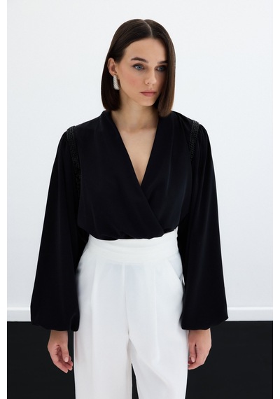 Sateen Aksesuar Detaylı Bodysuit Bluz - Siyah