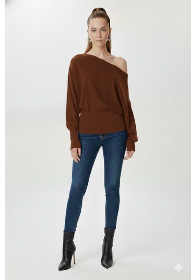 Fiolin Omuzu Açık Off Shoulder Triko Kazak kahverengi