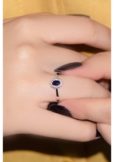 0.45 Ct. Safir Pırlanta Yüzük