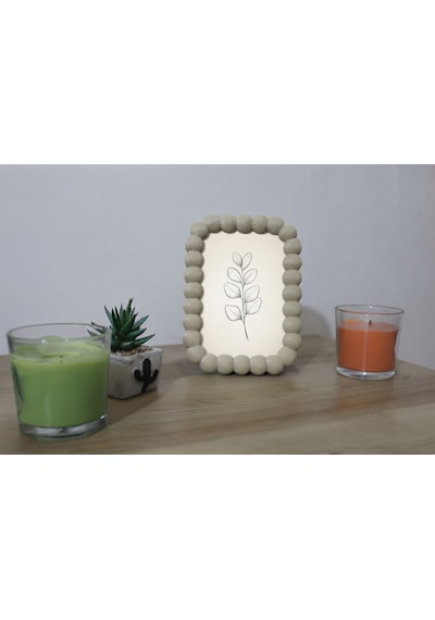 Boncuk Doku Minimal Çerçeve Bej