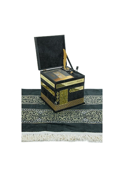 Hediyelik Kuran-ı Kerim, Eşarp, Tesbih Ve Seccade Kabe Maketi Seti Siyah