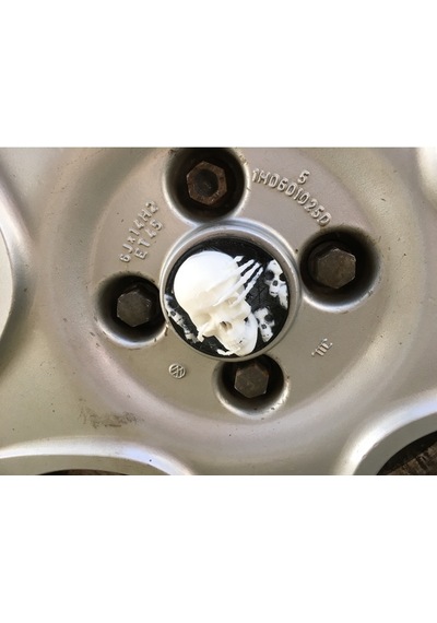Undead Kafatası 56mm Vw Jant Göbek Kapağı