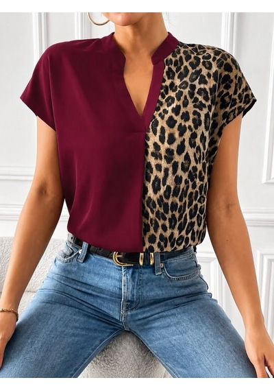 Mareandpanda Kadın Kısa Kollu V Hakim Yakalı Leopar Desenli Sandy Bluza bordo