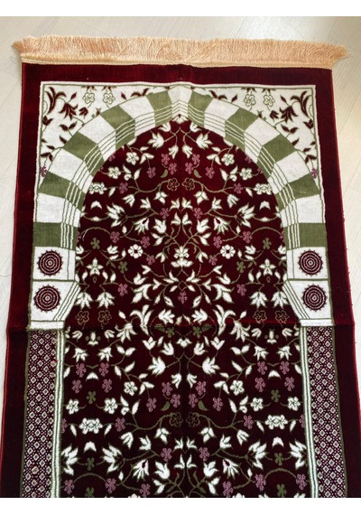 Ravza Desenli Kadife Seccade 70x115 Cm Çeyizlik Hediyelik Seccade Kırmızı