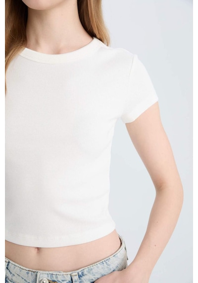 DeFacto Coool Fitted Bisiklet Yaka Basic Düz Fitilli Kaşkorse Kısa Kollu Beyaz Tişört E0287AX25SMWT32
