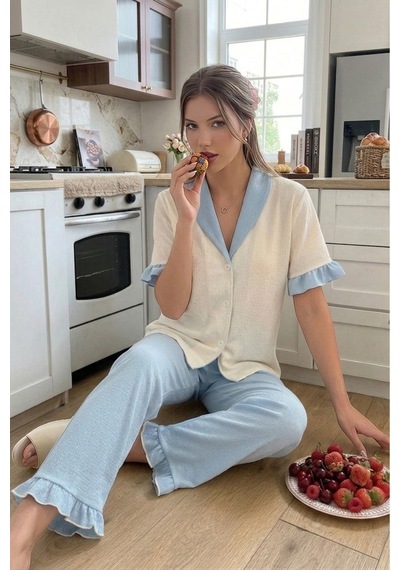 Bella Notte Mavi Fırfır Detaylı Düğmeli V Yaka Yazlık Pijama Takımı