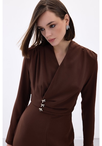 Sateen Fiyonk Aksesuarlı Krep Tulum - Kahve-136701 Kahve